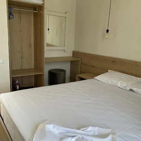 Aparthotel Bella Elena Agia Pelagia