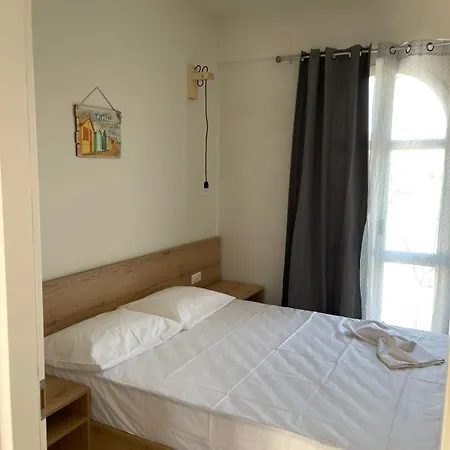 Bella Elena Agia Pelagia
