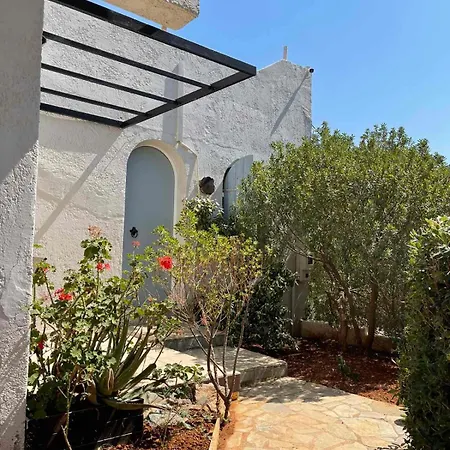 Aparthotel Bella Elena Agia Pelagia